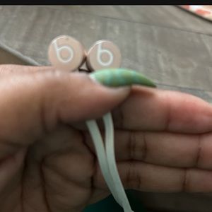 Beats by Dre -Ur-Beats In Ear Headphones
